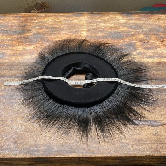 Met gala inspired vintage luxury open hat by  designer Kokin wearable art - Picture 14 of 17